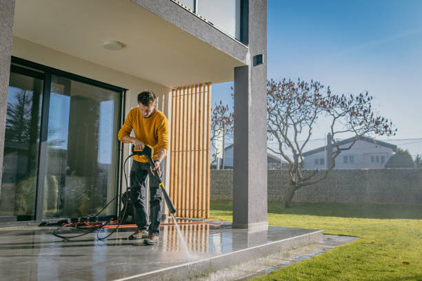 Best Pool Deck Cleaning  in Helena, MT